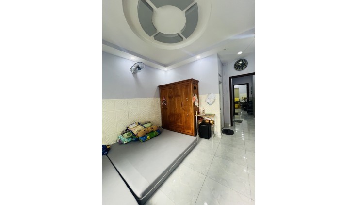 HẺM 5M THÔNG LÊ VĂN QUỚI, 54M2, 4 TẦNG 4PN, ĐẤT MỚI GIÁ CHỈ 6.4 TỶ TL